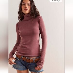 FREE PEOPLE We The Free Good Good Turtleneck NWOT Size Med - Red Bark